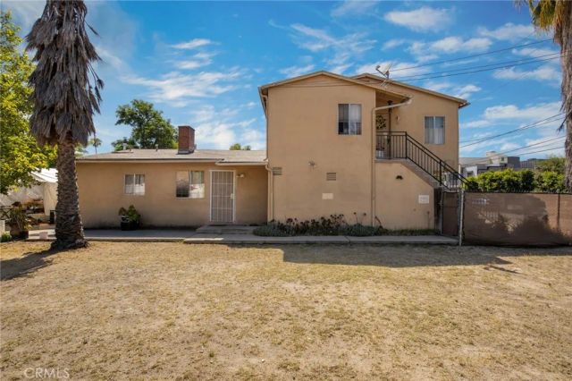 11234 Hatteras, North Hollywood, CA 91601
