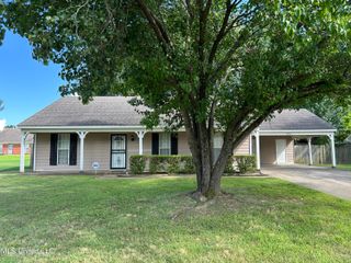 7270 Dunbarton Drive, Horn Lake, MS 38637