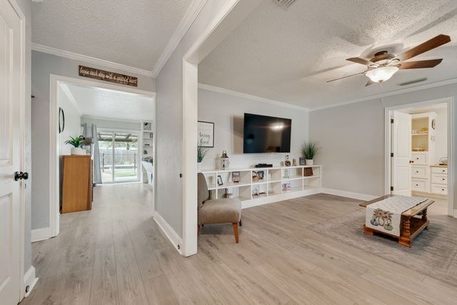 6302 Buena Vista Drive, Greenville, TX 75402