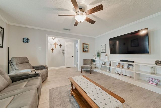 6302 Buena Vista Drive, Greenville, TX 75402