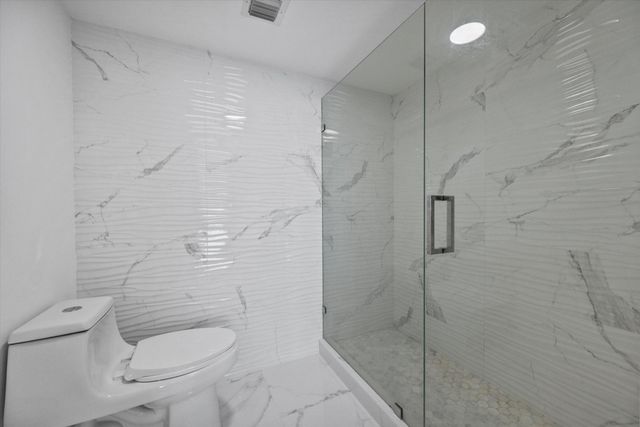 900 Ocean Drive 504, Juno Beach, FL 33408