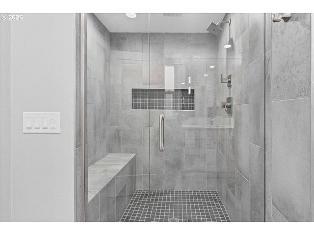 6006 Ne 19TH Ave, Vancouver, WA 98665