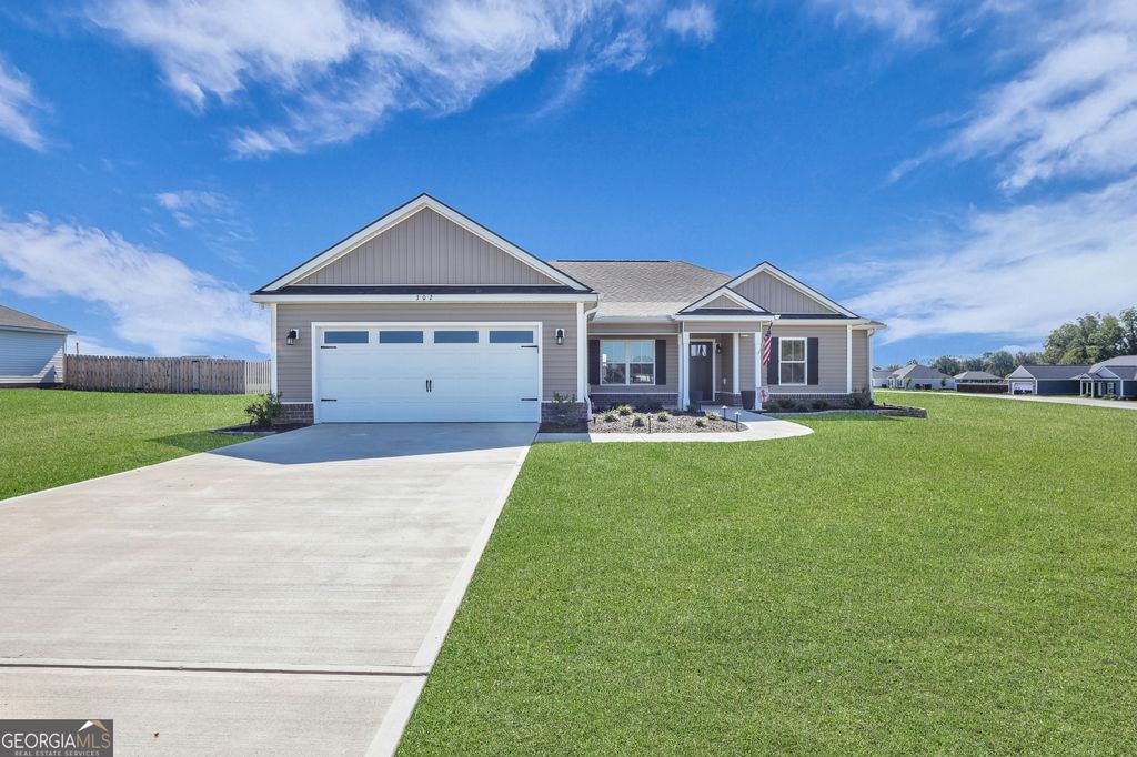 302 Parkersburg Lane, Statesboro, GA 30458
