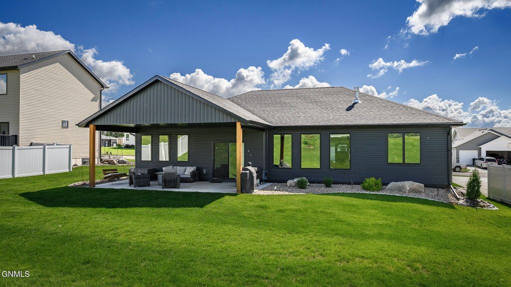 5342 Titanium Drive, Bismarck, ND 58503 photo 3