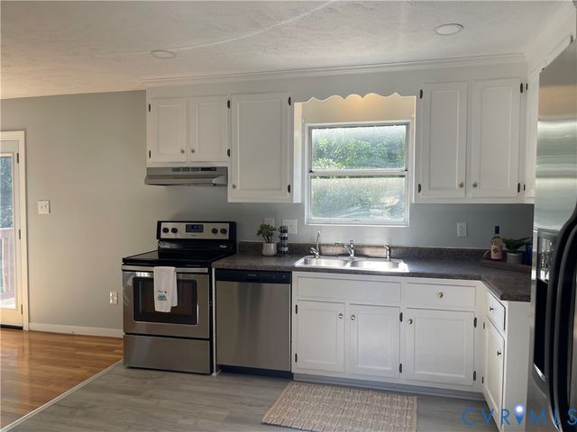 971 Yates Ct, Henrico, VA 23223