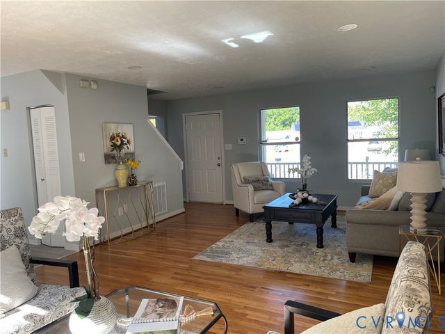 971 Yates Ct, Henrico, VA 23223