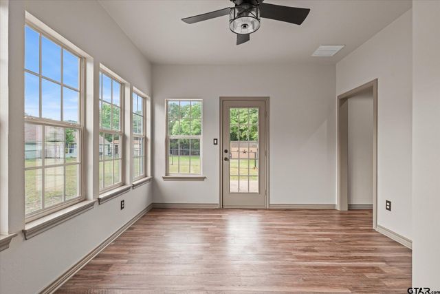 274 Sonora Lane, Holly Lake Ranch, TX 75765