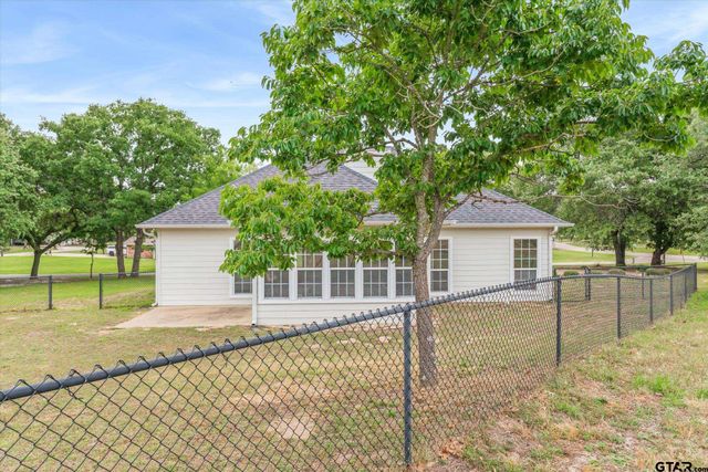 274 Sonora Lane, Holly Lake Ranch, TX 75765