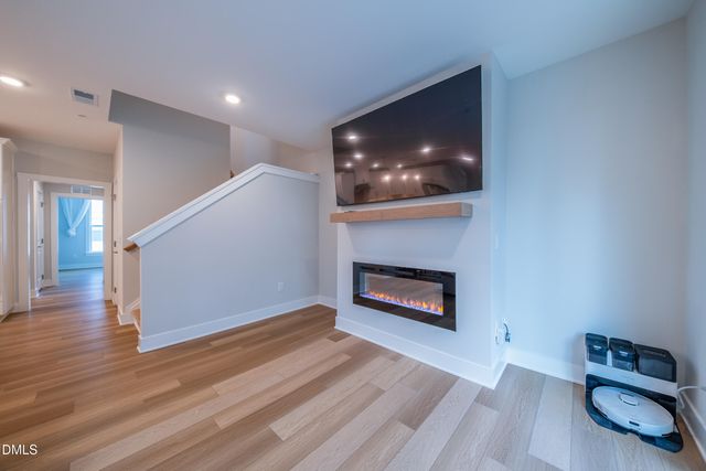 11548 Helmond Way 110, Raleigh, NC 27617