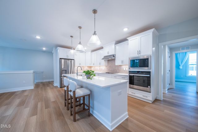 11548 Helmond Way 110, Raleigh, NC 27617