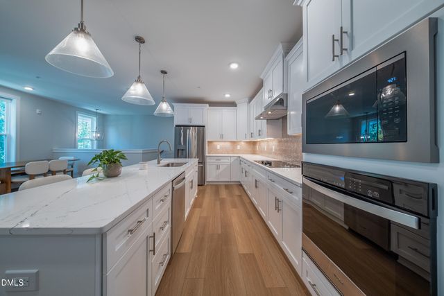 11548 Helmond Way 110, Raleigh, NC 27617