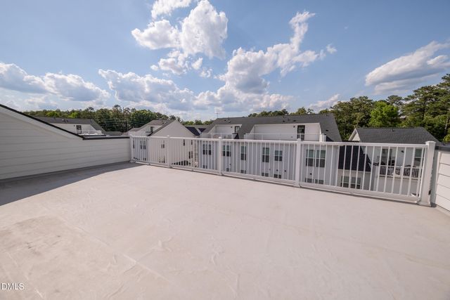 11548 Helmond Way 110, Raleigh, NC 27617