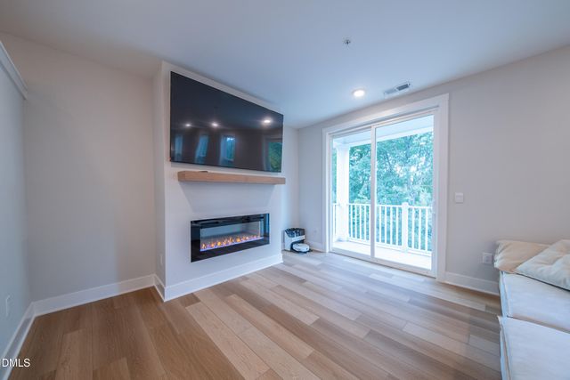 11548 Helmond Way 110, Raleigh, NC 27617