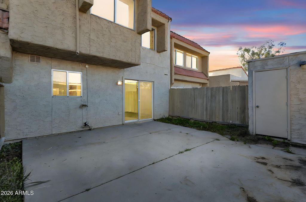 4862 W ROSE Lane, Glendale, AZ 85301