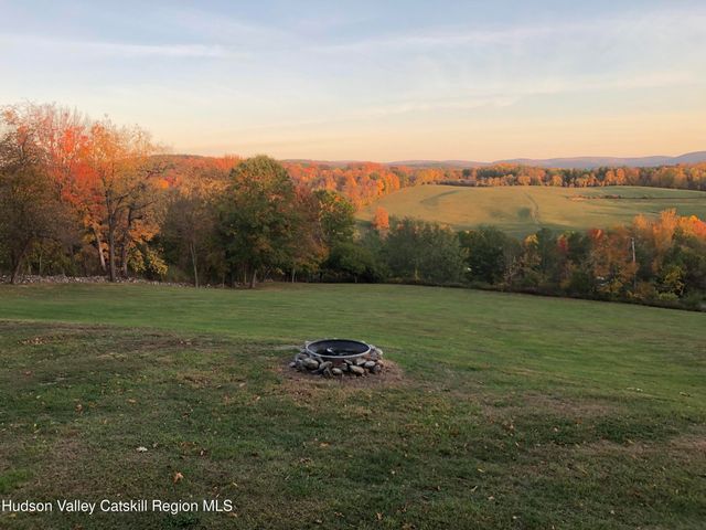 2 Greenfield Court, Chatham, NY 12037