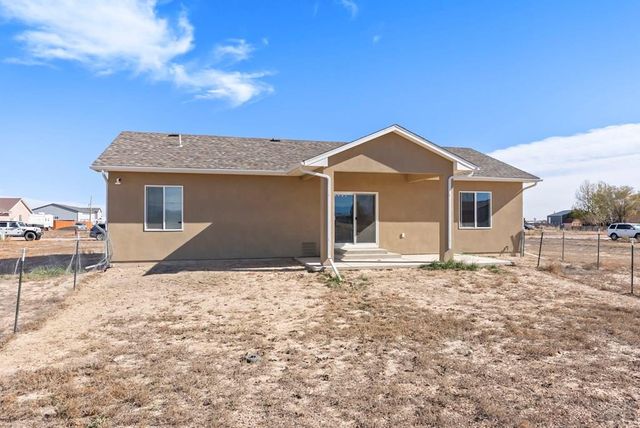 567 N Verbena Dr, Pueblo West, CO 81007