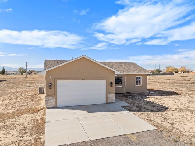 567 N Verbena Dr, Pueblo West, CO 81007