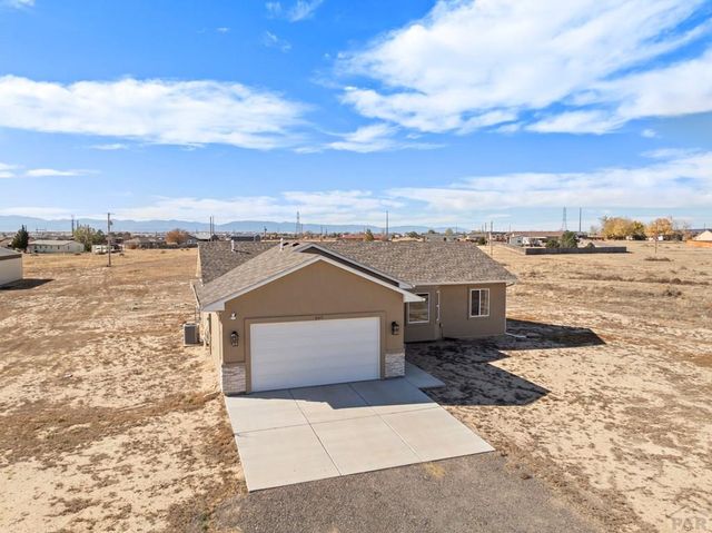 567 N Verbena Dr, Pueblo West, CO 81007