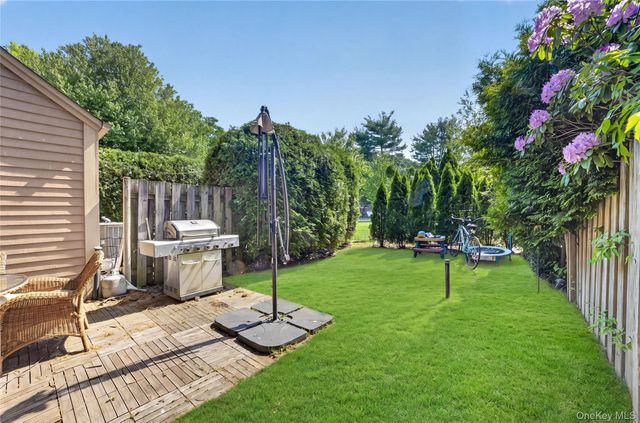 218 Tree Top Crescent, Rye Brook, NY 10573
