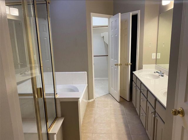3108 Rustic Meadows Drive, Bedford, TX 76021