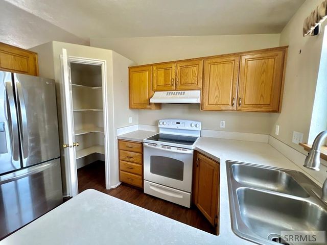 2758 Pam Circle, Idaho Falls, ID 83402