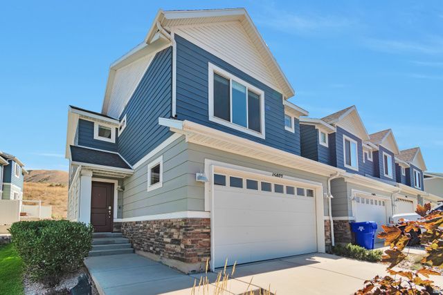 15077 S GALLANT DR, Bluffdale, UT 84065