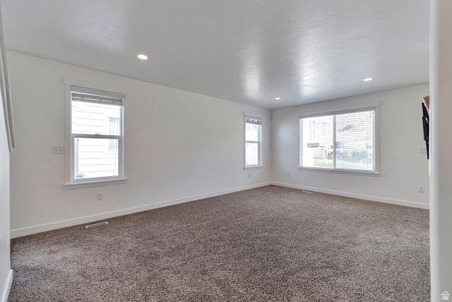 15077 S GALLANT DR, Bluffdale, UT 84065