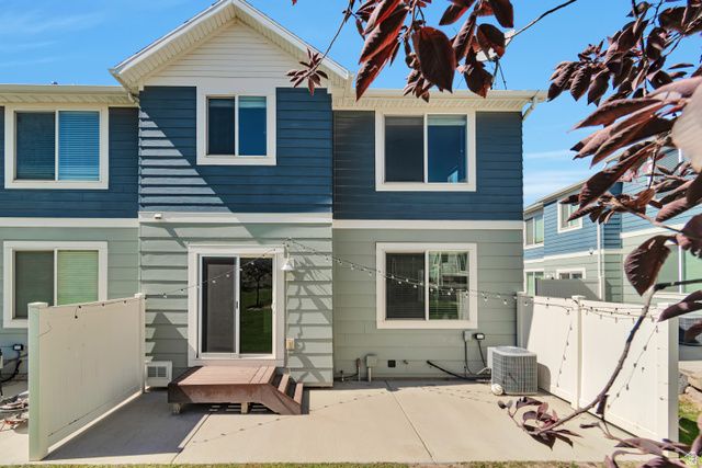 15077 S GALLANT DR, Bluffdale, UT 84065