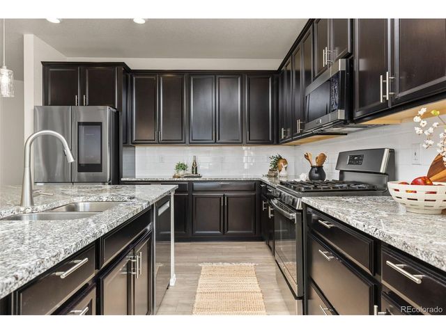 24794 E Tennessee Pl, Aurora, CO 80018