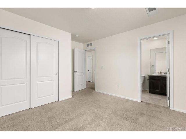 24794 E Tennessee Pl, Aurora, CO 80018