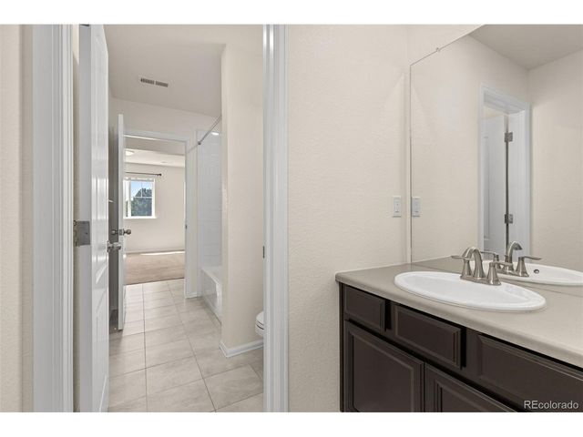 24794 E Tennessee Pl, Aurora, CO 80018
