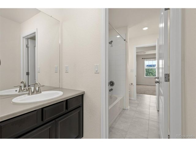 24794 E Tennessee Pl, Aurora, CO 80018