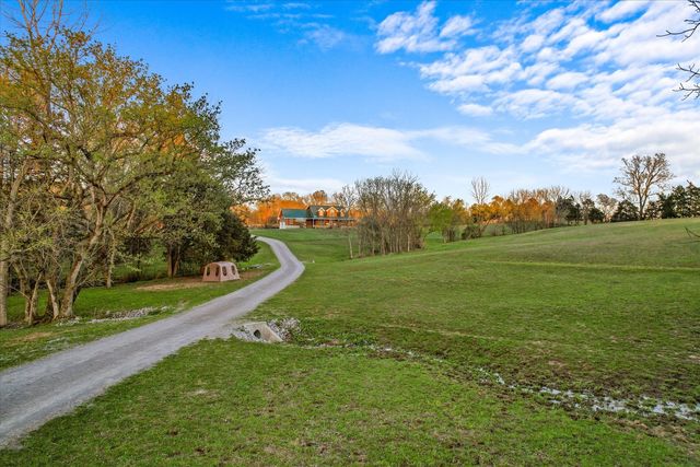 1661 Martha Leeville Rd, Lebanon, TN 37090