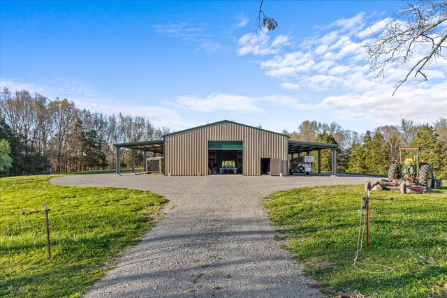 1661 Martha Leeville Rd, Lebanon, TN 37090