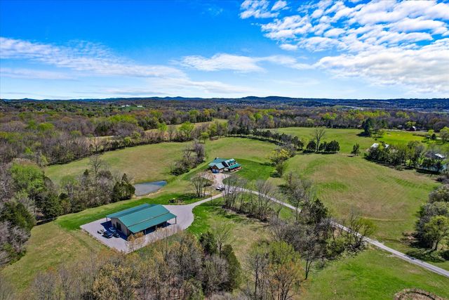 1661 Martha Leeville Rd, Lebanon, TN 37090