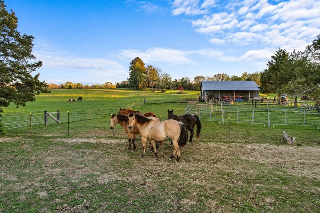 1661 Martha Leeville Rd, Lebanon, TN 37090