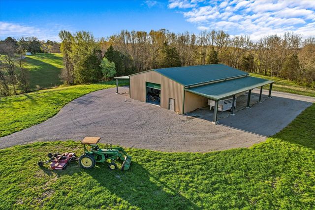 1661 Martha Leeville Rd, Lebanon, TN 37090