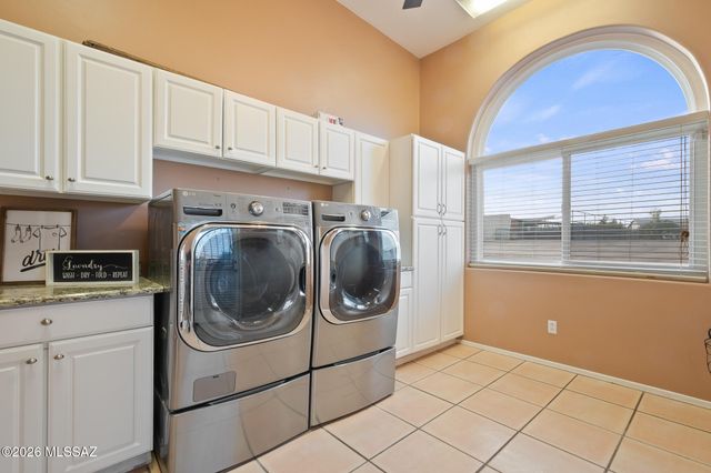 10301 N Thornydale Road, Tucson, AZ 85742