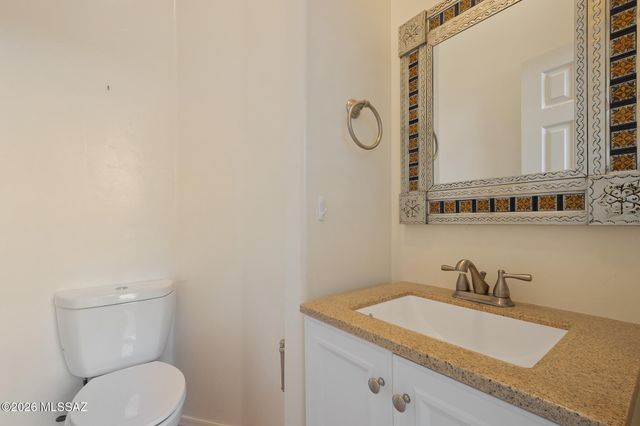 10301 N Thornydale Road, Tucson, AZ 85742