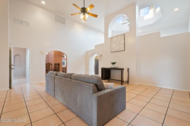 10301 N Thornydale Road, Tucson, AZ 85742