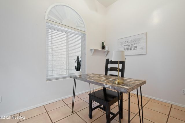 10301 N Thornydale Road, Tucson, AZ 85742
