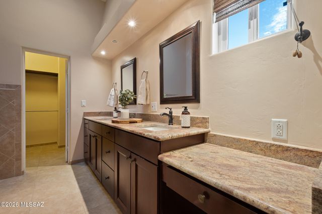 10301 N Thornydale Road, Tucson, AZ 85742