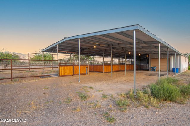 10301 N Thornydale Road, Tucson, AZ 85742