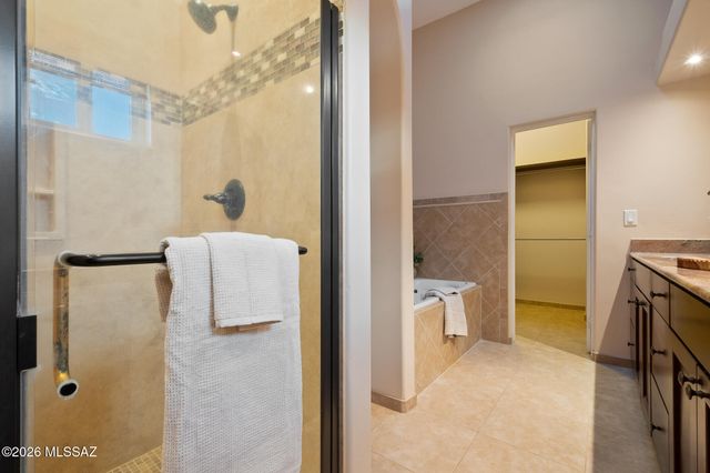 10301 N Thornydale Road, Tucson, AZ 85742