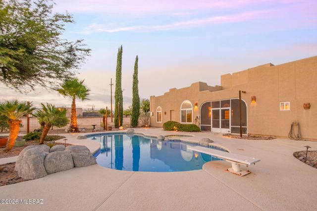 10301 N Thornydale Road, Tucson, AZ 85742