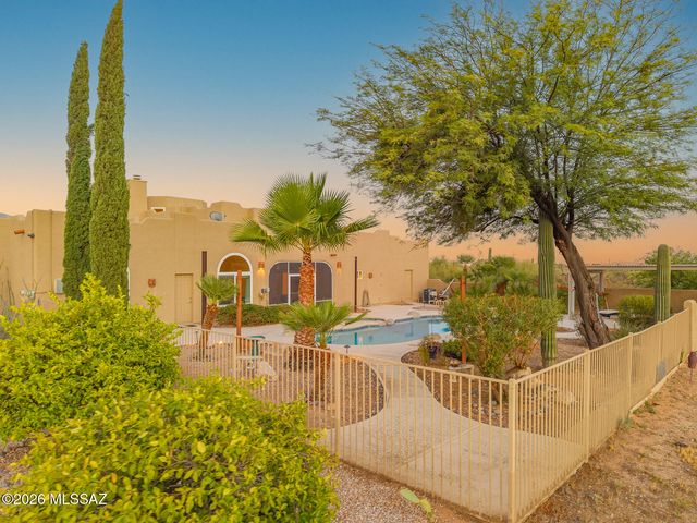 10301 N Thornydale Road, Tucson, AZ 85742
