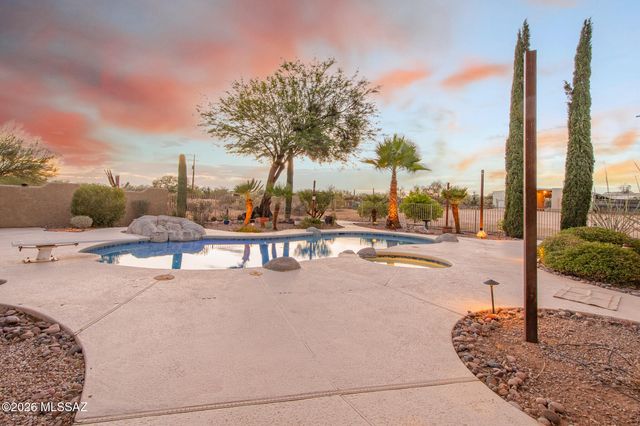 10301 N Thornydale Road, Tucson, AZ 85742