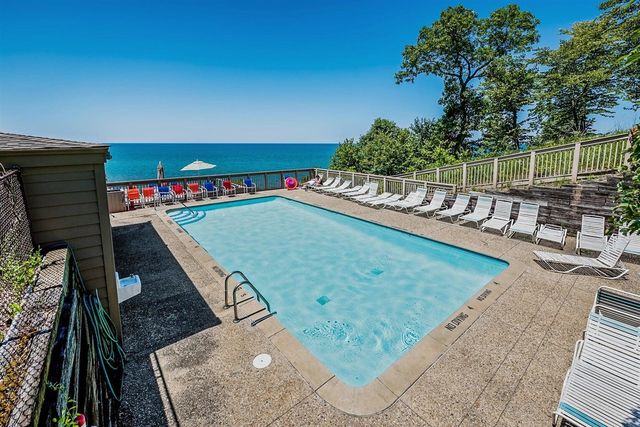 1501 W Water Street 8, New Buffalo, MI 49117