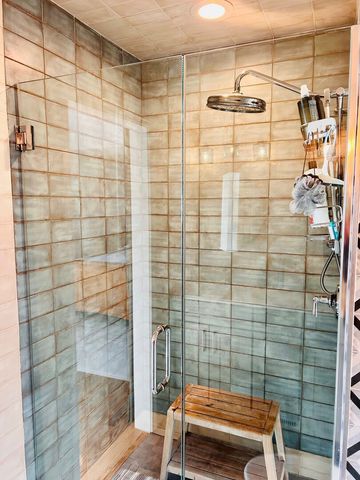 5412 N Hoyne Avenue, Chicago, IL 60625