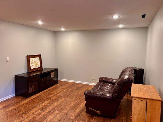 5412 N Hoyne Avenue, Chicago, IL 60625